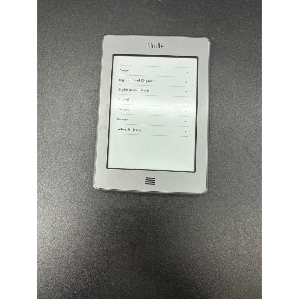 Amazon Kindle 4th Generation 6in Graphite eReader Model D01200 Wi-Fi